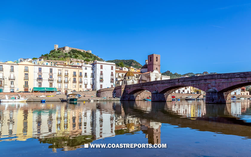The Temo river and Ponte Vecchio in Bosa